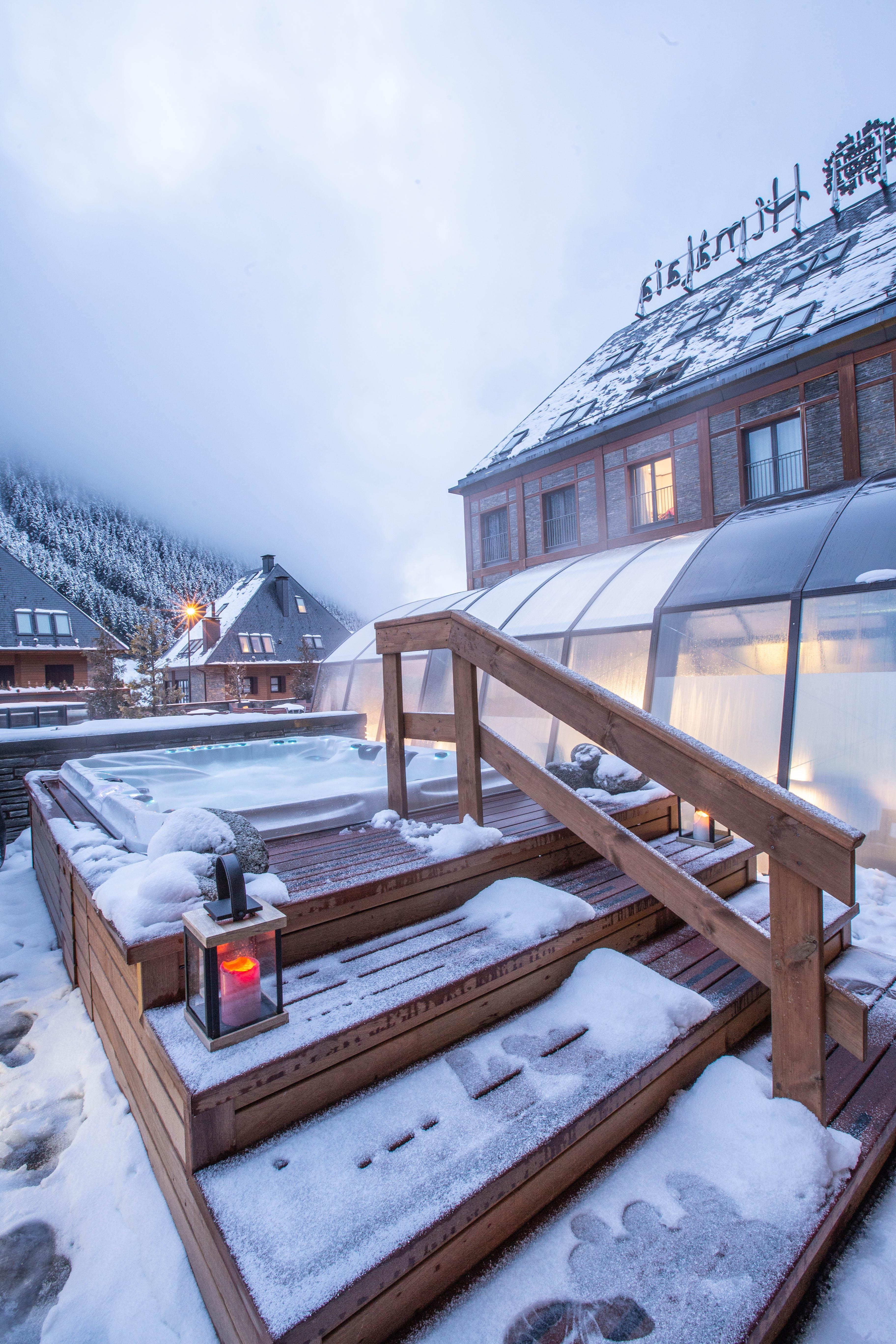 Hotel Mim Baqueira Luxury & Spa Esterno foto