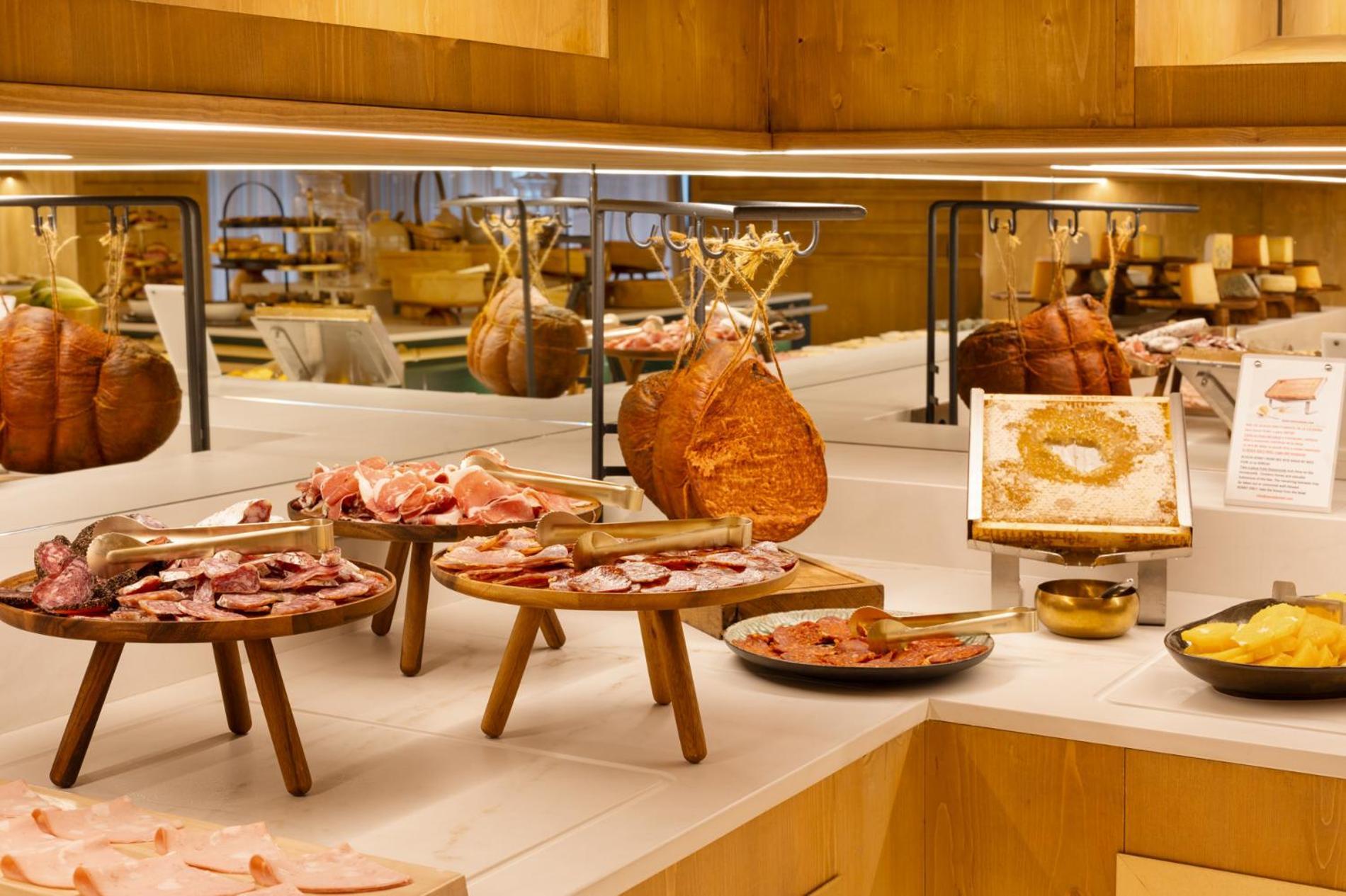 Hotel Mim Baqueira Luxury & Spa Esterno foto